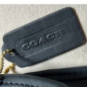 ISO: Coach vintage 90s black hangtag